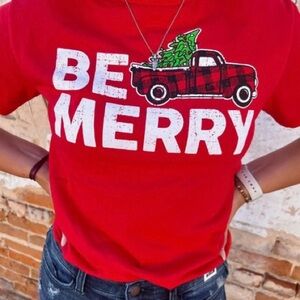 Be Merry Red Buffalo Plaid Truck Christmas Women’s T-Shirt S NWOT